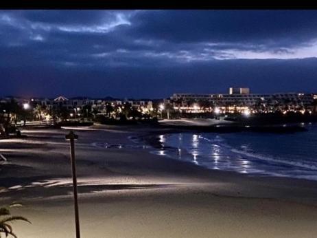 Beach House Costa Teguise Extérieur photo